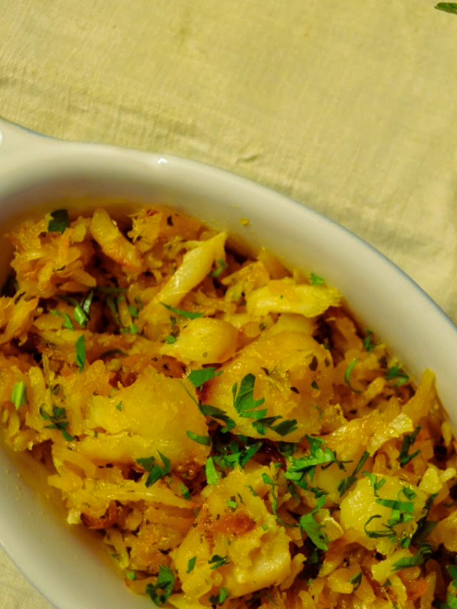 Bacalhau à Brás com Ovas de Salmão