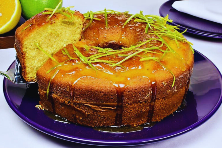 Bolo de fubá com laranja